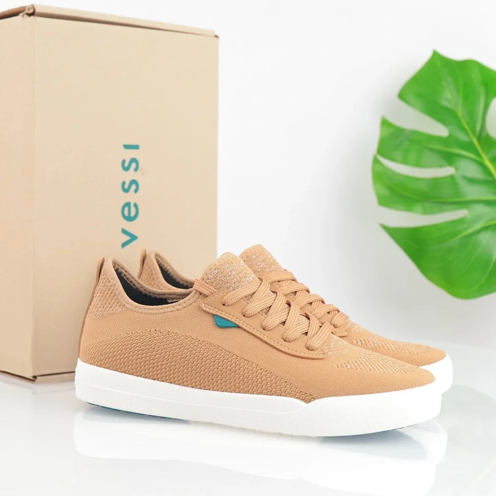 Vessi Womens Weekend Sneakers Size 9 Waterproof Oak Brown Lace-Up Comfort Shoes